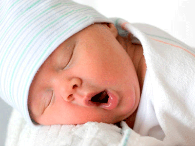 Tập cho bé tự ngủ: Thực hiện phương pháp “để bé khóc”