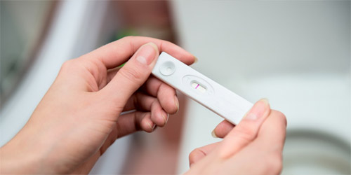 Dùng que thử thai có chính xác không?