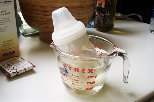 Các sai lầm mẹ thường mắc phải khi pha sữa nguồn gốc Nhật Bản