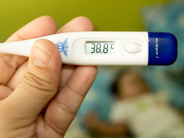 Tìm hiểu nhiệt độ bình thường của trẻ sơ sinh để bảo vệ con đúng cách