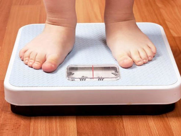 Gợi ý chi tiết thực đơn cho bé 1 tuổi chậm tăng cân