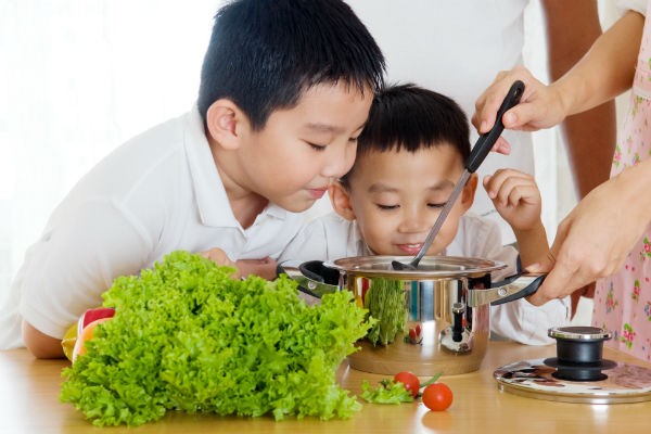 Trẻ ăn rau củ sai cách có thể bị ảnh hưởng sức khỏe nghiêm trọng