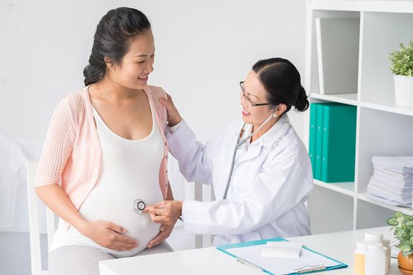 Những triệu chứng bệnh phụ khoa nguy hiểm mẹ cần chú ý trong thai kỳ