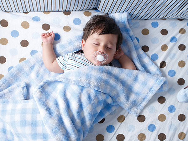 6 lời khuyên khi bé ngủ cùng bố mẹ