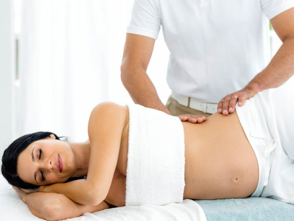 Massage cho bà bầu và những lợi ích trên cả tuyệt vời!