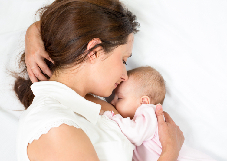 Cập nhật biện pháp phòng bệnh Covid-19 dành cho các bà mẹ cho con bú