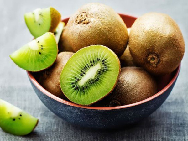 Bất ngờ những tác dụng của kiwi đối với sức khỏe bà bầu