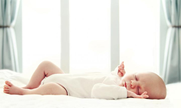 Tiếng ồn trắng - "Phù thủy" ru ngủ cho trẻ sơ sinh